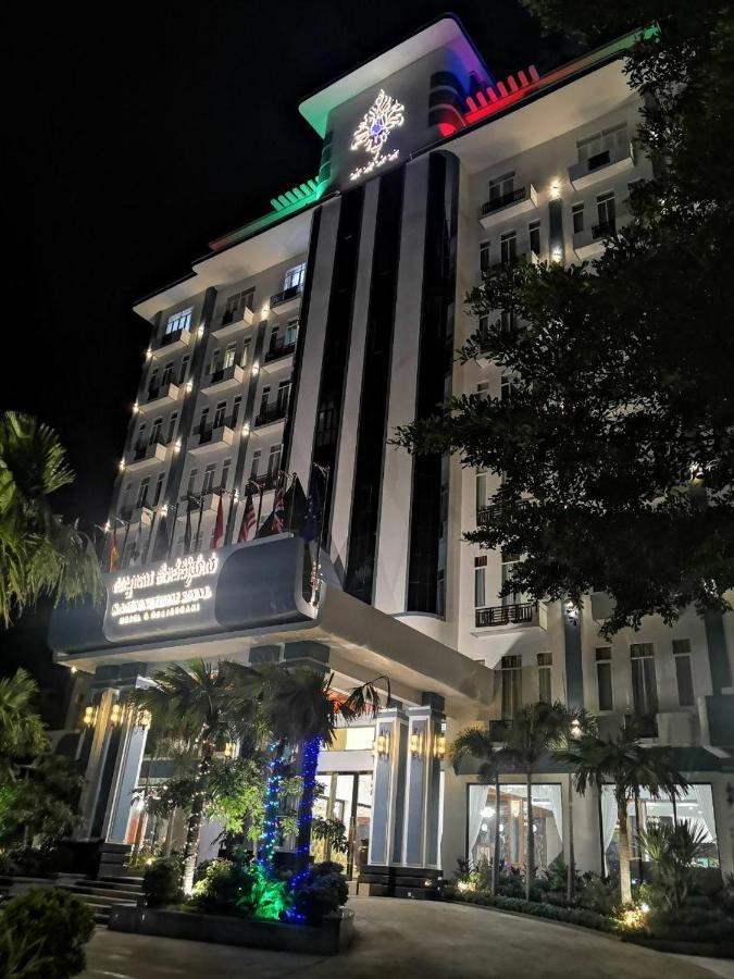 Kampong Thom Royal Hotel Exterior foto